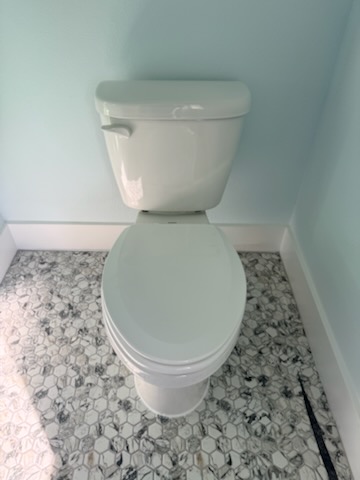 Professional toilet installation service in Aledo, TX
